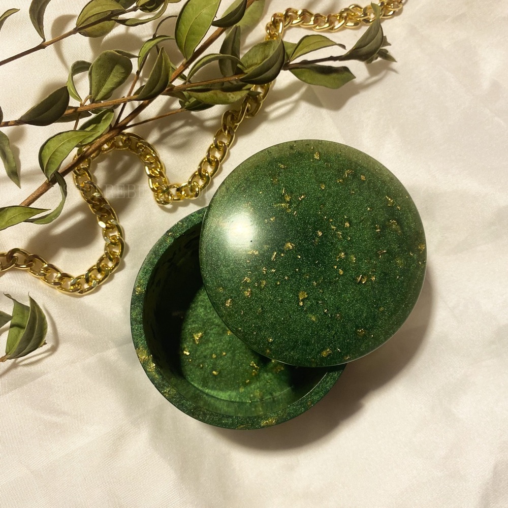 Round Jewelry Box